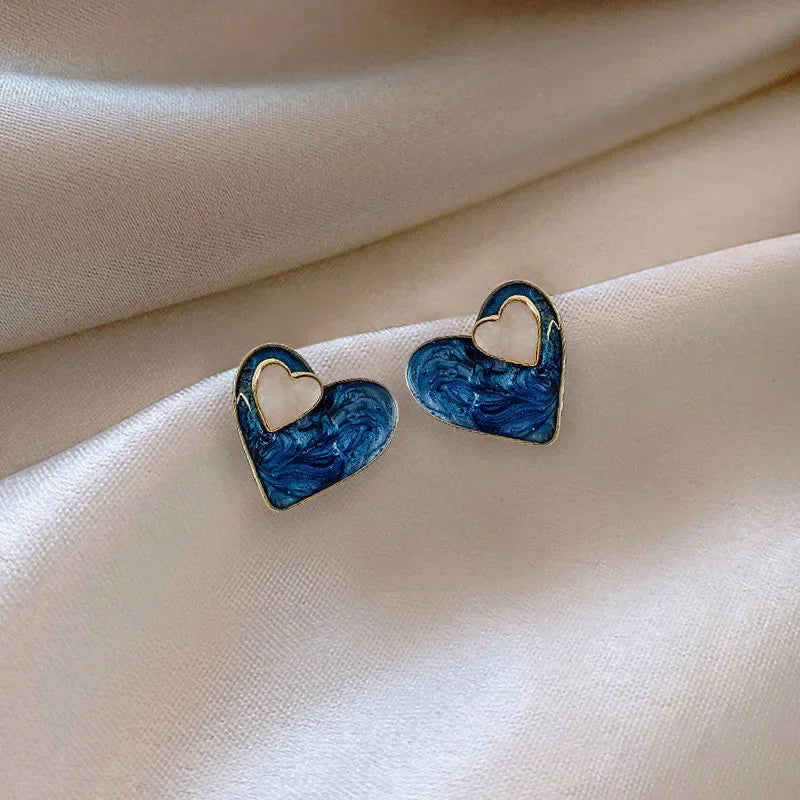 💙 Brincos Coração Azul com Zircônia – Brilho e Elegância ✨