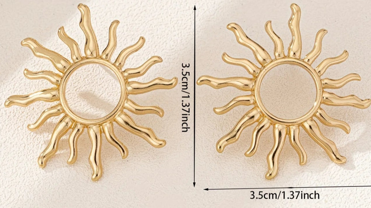 🌻 Brincos de Girassol em Liga de Zinco – Elegância Clássica