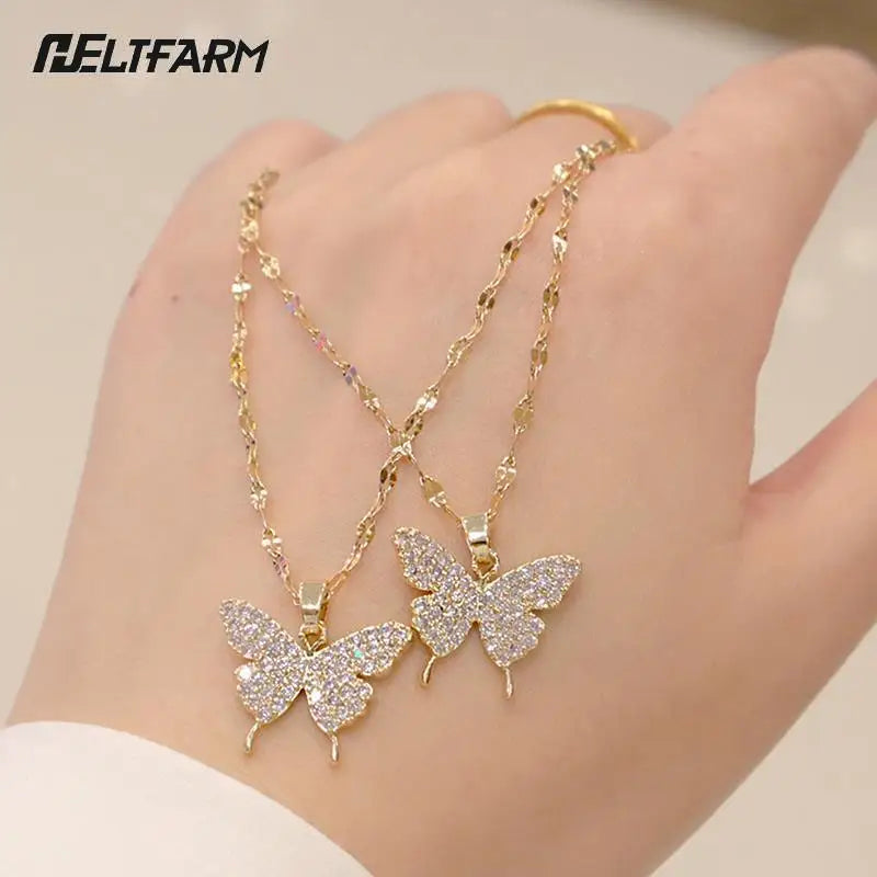 Colar Borboleta Dourado - Joia de Aço Inoxidável