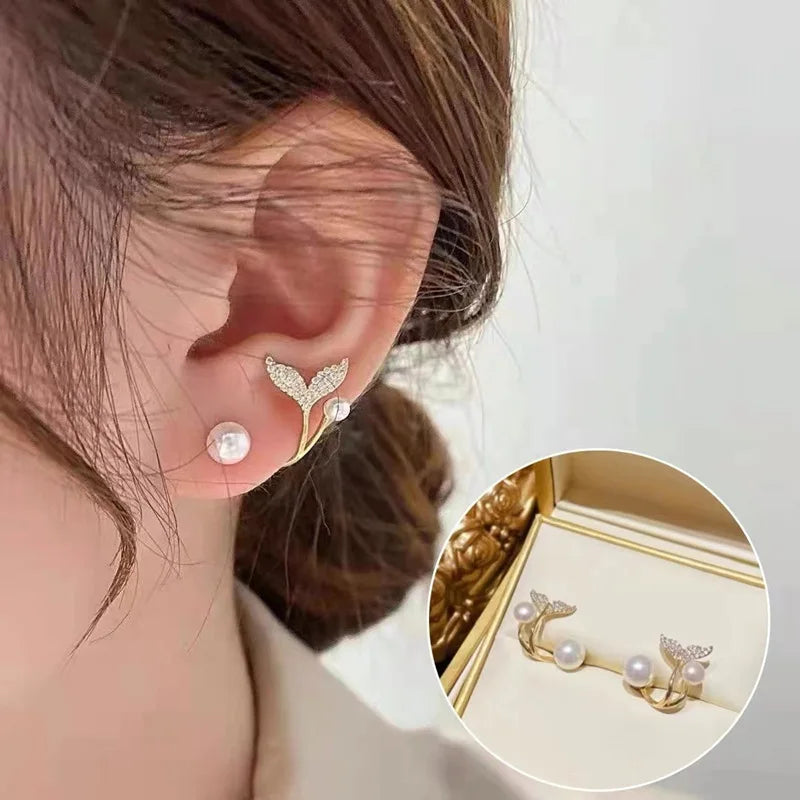 🦋 Brincos Borboleta com Pérola – Elegância e Sofisticação ✨