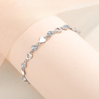 💖 Pulseira de Prata 925 com Coração Vazado e Zircônia – Estilo Coreano Retrô 💖