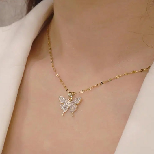 Colar Borboleta Dourado - Joia de Aço Inoxidável