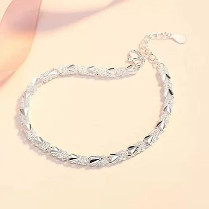 💖 Pulseira de Prata 925 com Coração Vazado e Zircônia – Estilo Coreano Retrô 💖